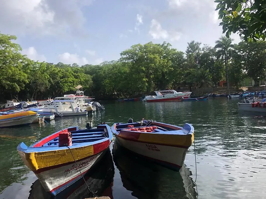 Apartamento turístico y céntrico en Río San Juan. Apartamento
